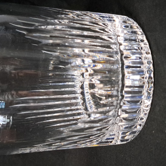 Clear Crystal Glass Decanter - Picture 3 of 6